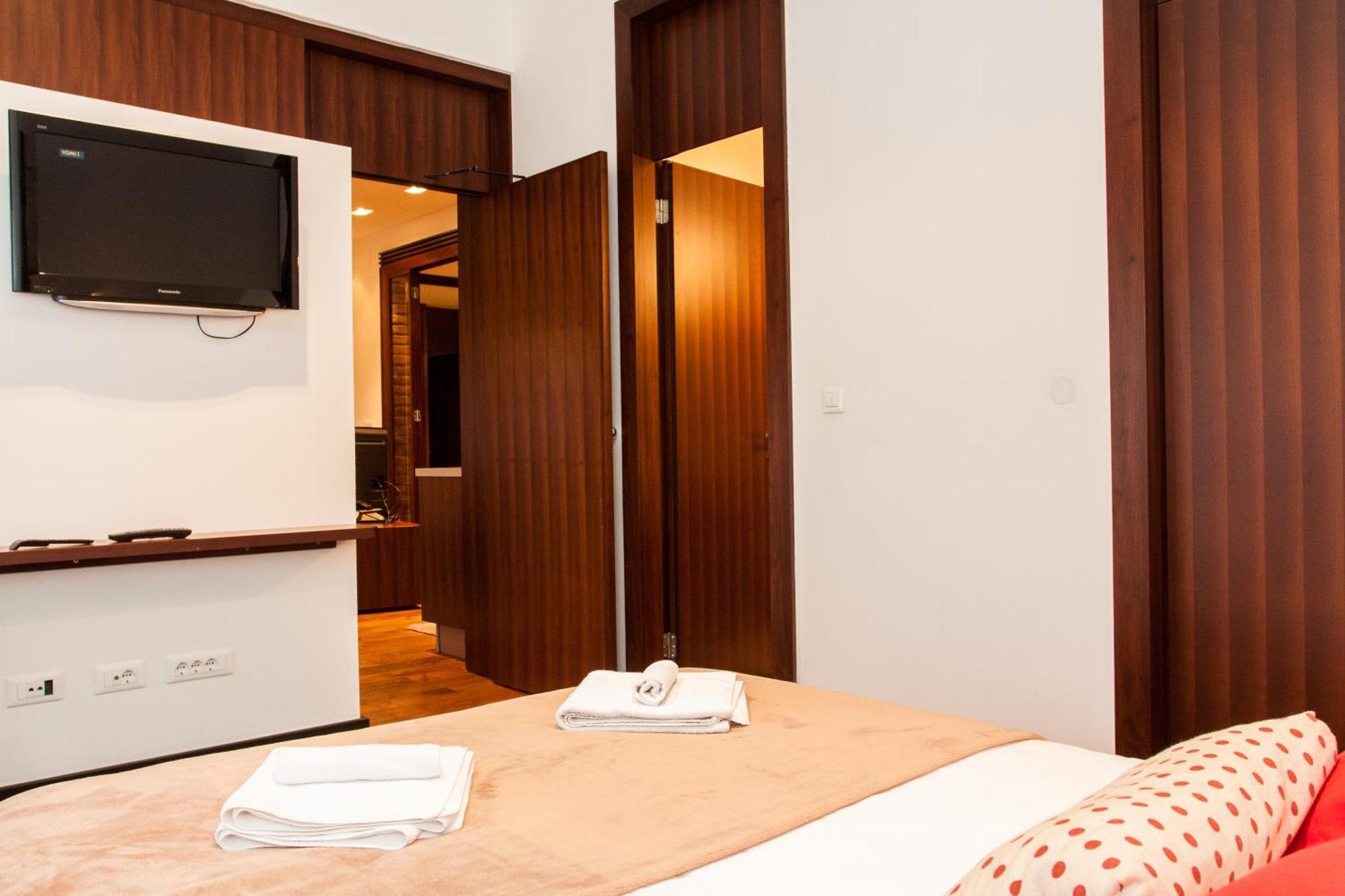 Centroom Apartments Zagreb Exterior photo
